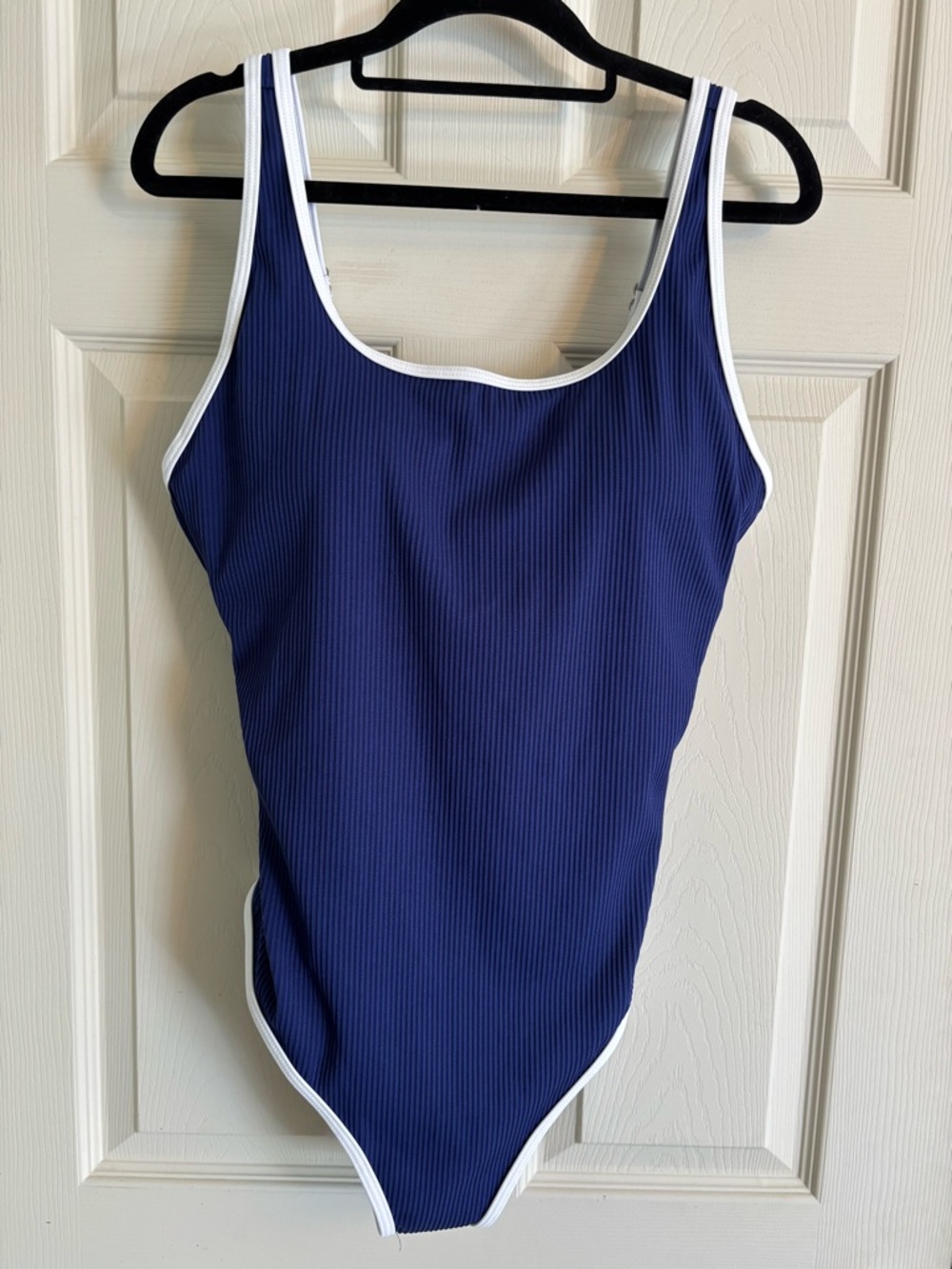 Blooming Jelly NWT Women’s Navy Ribbed One-Piece Swimsuit with White Trim